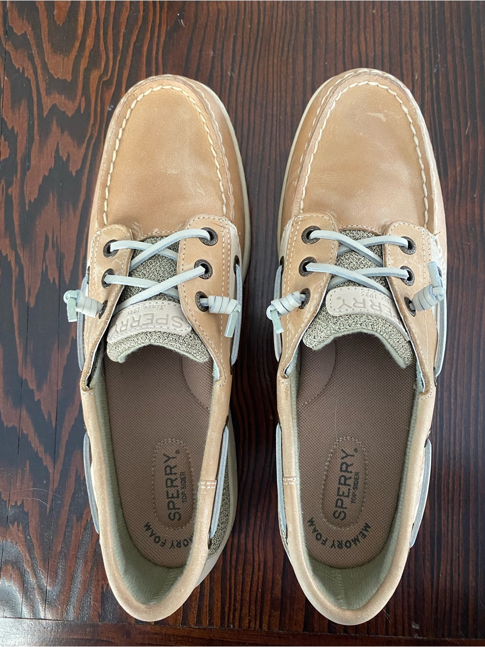 Sperry Women’s Light Brown/Tan Leather Boat Shoes